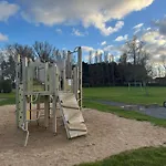 Apartment Ohana - A 1km De La Avec Parking Gratuit , Balcon,tennis Et Parc Enfant De Haan