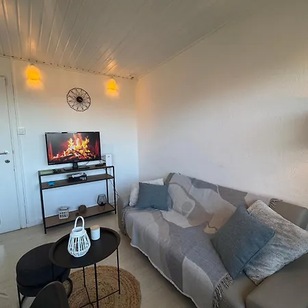 Ohana - à 1km De La Avec Parking Gratuit , Balcon,tennis Et Parc Enfant *