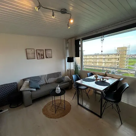 Ohana - A 1km De La Avec Parking Gratuit , Balcon,tennis Et Parc Enfant De Haan