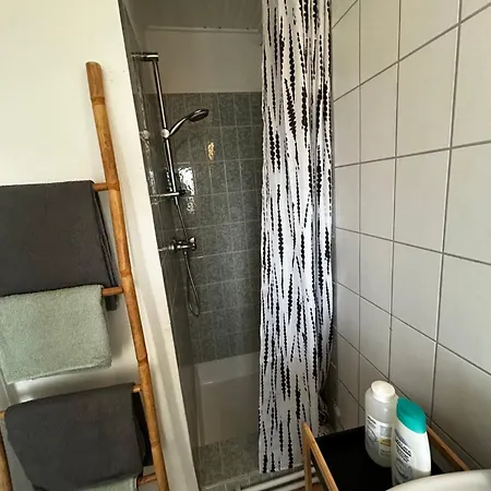 Ohana - A 1km De La Avec Parking Gratuit , Balcon,tennis Et Parc Enfant Apartment De Haan